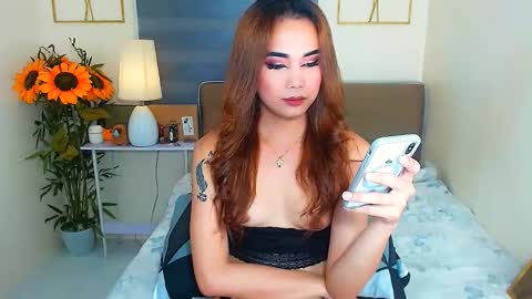 EloiseMoree online show from February 10, 2026, 2:43 pm