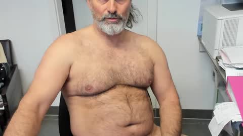 Giovanni50pro online show from February 19, 2025, 6:43 pm