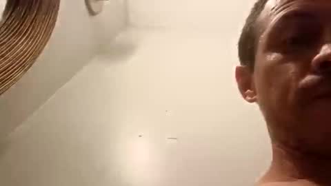 Snapshot of jugg2 chatting on November 9, 2025, 6:55 am Jugg online show from November 9, 2025, 6:55 am