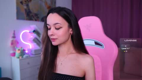 Angelina online show from October 30, 2025, 11:44 am