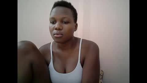 juicy_bella2 online show from September 11, 2025, 10:26 am