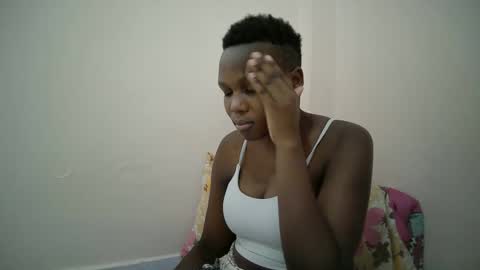 Snapshot of juicy_bella2 chatting on September 30, 2025, 10:31 am juicy_bella2 online show from September 30, 2025, 10:31 am