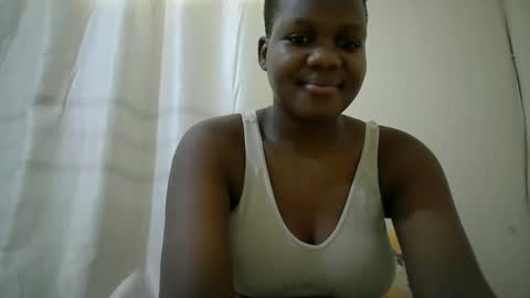 Snapshot of juicy_bella2 chatting on October 18, 2025, 8:59 am juicy_bella2 online show from October 18, 2025, 8:59 am