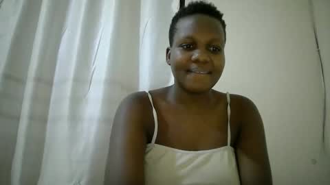 Snapshot of juicy_bella2 chatting on November 1, 2025, 8:00 pm juicy_bella2 online show from November 1, 2025, 8:00 pm