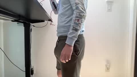 juicy boy21 online show from September 17, 2025, 1:57 pm