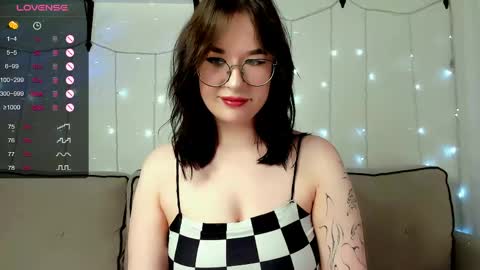 Bella online show from March 21, 2026, 3:26 pm