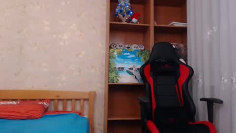 juicy_jesss online show from December 14, 2024, 11:56 pm
