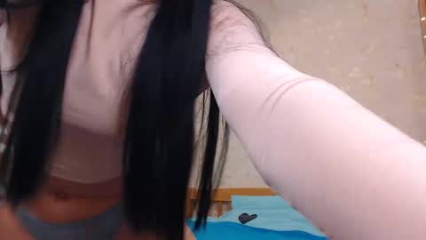 juicy_jesss online show from December 25, 2024, 8:28 pm