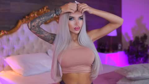 Snapshot of juicy_jessye chatting on September 23, 2025, 7:50 pm Jessye online show from September 23, 2025, 7:50 pm