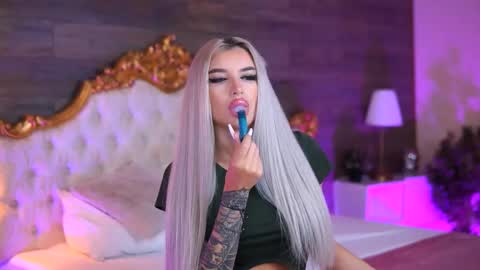 Snapshot of juicy_jessye chatting on October 10, 2025, 7:46 pm Jessye online show from October 10, 2025, 7:46 pm