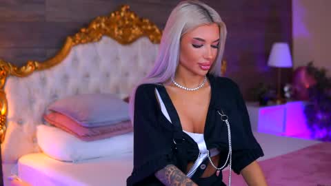 Snapshot of juicy_jessye chatting on May 14, 2026, 7:53 pm Jessye online show from May 14, 2026, 7:53 pm