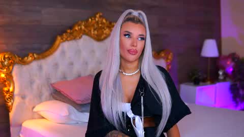Snapshot of juicy_jessye chatting on June 14, 2026, 7:49 pm Jessye online show from June 14, 2026, 7:49 pm