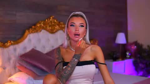 Snapshot of juicy_jessye chatting on June 26, 2026, 8:02 pm Jessye online show from June 26, 2026, 8:02 pm