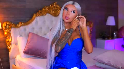 Snapshot of juicy_jessye chatting on August 5, 2026, 7:49 pm Jessye online show from August 5, 2026, 7:49 pm