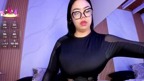 Juicy online show from October 18, 2025, 11:11 am