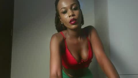 Snapshot of juicy_lovely chatting on February 21, 2026, 11:39 pm Juicey lovely online show from February 21, 2026, 11:39 pm