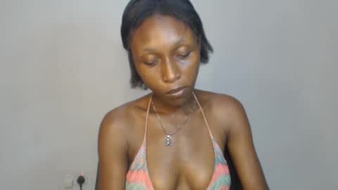 Snapshot of juicy_pinkpussy564197 chatting on March 19, 2026, 8:24 pm olivia online show from March 19, 2026, 8:24 pm