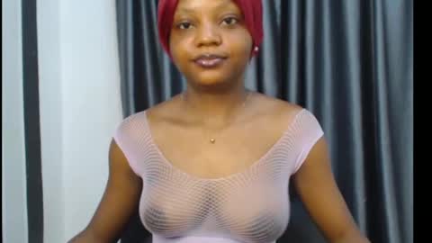 Snapshot of juicy_plumx chatting on February 3, 2025, 6:39 pm Wet Baddie online show from February 3, 2025, 6:39 pm