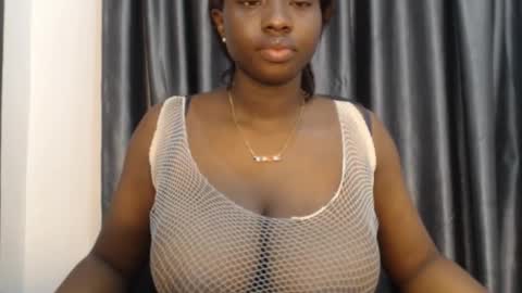 Snapshot of juicy_plumx chatting on February 6, 2025, 6:51 am Wet Baddie online show from February 6, 2025, 6:51 am