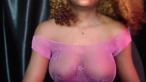 Snapshot of juicy_plumx chatting on February 11, 2025, 4:13 pm Wet Baddie online show from February 11, 2025, 4:13 pm