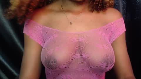 Snapshot of juicy_plumx chatting on February 14, 2025, 11:42 am Wet Baddie online show from February 14, 2025, 11:42 am