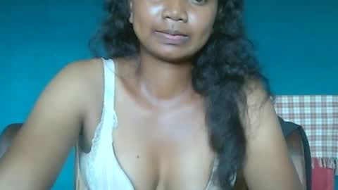 stellah online show from January 16, 2025, 11:48 am