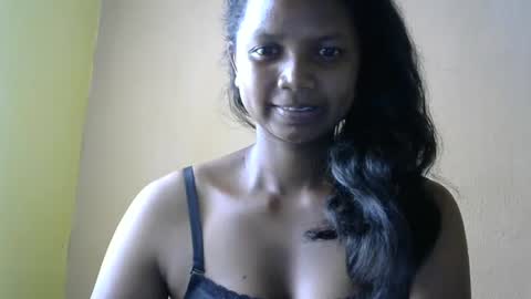 stellah online show from February 4, 2025, 10:43 am
