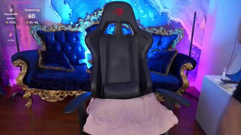 Snapshot of juicyberryy chatting on October 8, 2025, 6:55 am Milana online show from October 8, 2025, 6:55 am