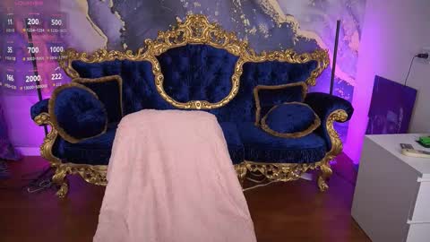 Snapshot of juicyberryy chatting on October 27, 2025, 6:39 am Milana online show from October 27, 2025, 6:39 am