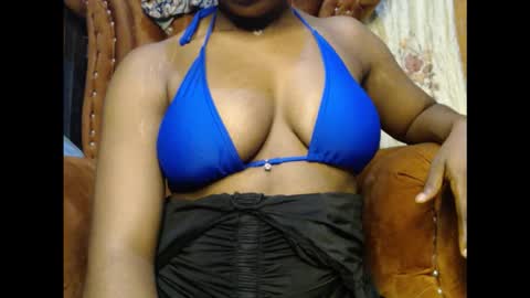 juicycuntx online show from December 2, 2025, 5:24 am