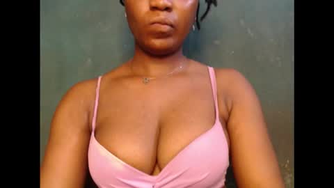 juicycuntx online show from March 2, 2026, 9:38 am