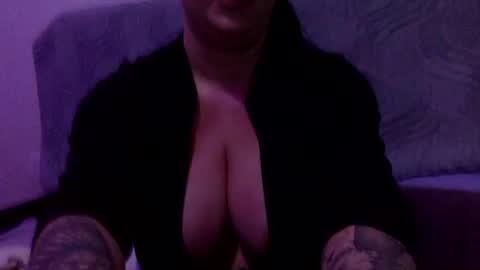 Tacye Ann online show from December 2, 2025, 11:37 am