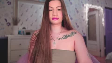 Snapshot of juicyhelenx chatting on October 16, 2025, 2:40 pm Elena online show from October 16, 2025, 2:40 pm