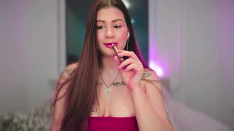 Snapshot of juicyhelenx chatting on November 13, 2025, 3:55 pm Elena online show from November 13, 2025, 3:55 pm