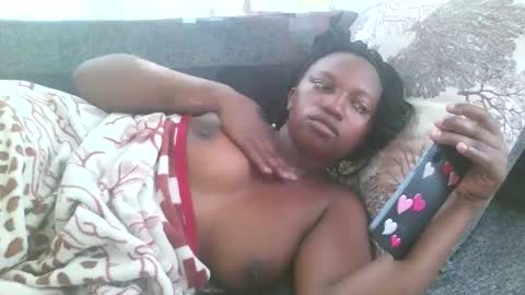 Snapshot of juicyicequeen chatting on October 29, 2025, 7:32 am juicyicequeen online show from October 29, 2025, 7:32 am