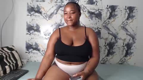 juicyjasminx online show from April 30, 2026, 7:25 am