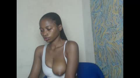 Snapshot of juicypiexx chatting on February 3, 2025, 7:10 pm juicypiexx online show from February 3, 2025, 7:10 pm