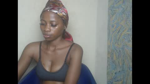 Snapshot of juicypiexx chatting on February 10, 2025, 1:14 am juicypiexx online show from February 10, 2025, 1:14 am