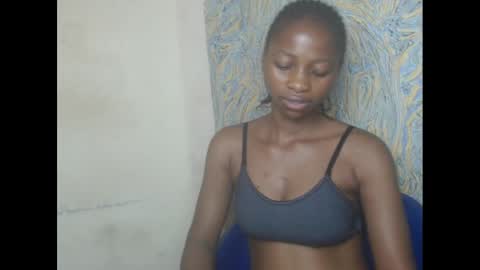 Snapshot of juicypiexx chatting on February 27, 2025, 4:20 am juicypiexx online show from February 27, 2025, 4:20 am
