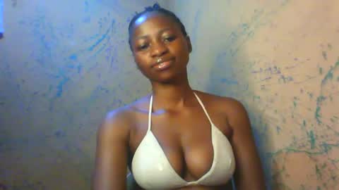 Snapshot of juicypiexx chatting on September 8, 2025, 8:19 pm juicypiexx online show from September 8, 2025, 8:19 pm