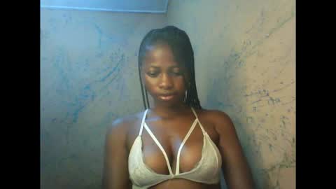 Snapshot of juicypiexx chatting on October 13, 2025, 6:57 am juicypiexx online show from October 13, 2025, 6:57 am