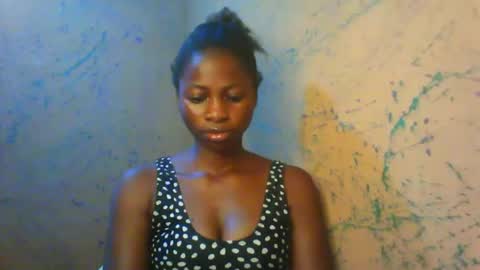 Snapshot of juicypiexx chatting on October 19, 2025, 4:18 pm juicypiexx online show from October 19, 2025, 4:18 pm