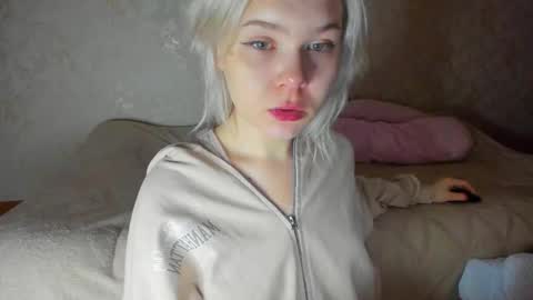 Anna online show from September 30, 2025, 9:31 pm