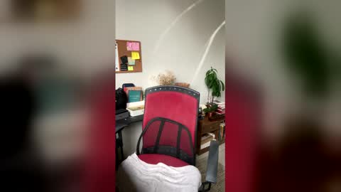 Ju online show from February 16, 2026, 7:32 pm