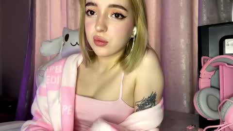 Snapshot of juleamesquieto chatting on February 6, 2026, 9:23 am Eva online show from February 6, 2026, 9:23 am