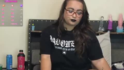 Julesss online show from June 26, 2026, 6:51 am