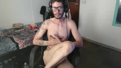 Julfigo online show from June 4, 2026, 6:25 pm