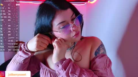 Juliana online show from March 21, 2026, 3:55 am