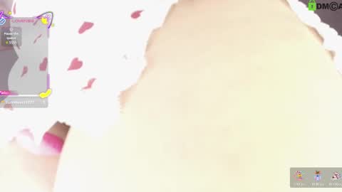 Juliana online show from November 8, 2025, 8:07 pm