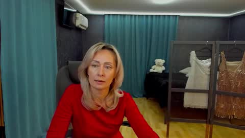 Snapshot of julia__cherry_ chatting on October 25, 2025, 1:29 pm julia__cherry_ online show from October 25, 2025, 1:29 pm
